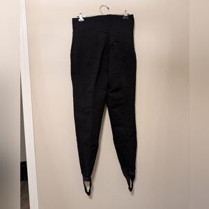 Skifans Schoeller Women's Black Stirrups Size 12 Long